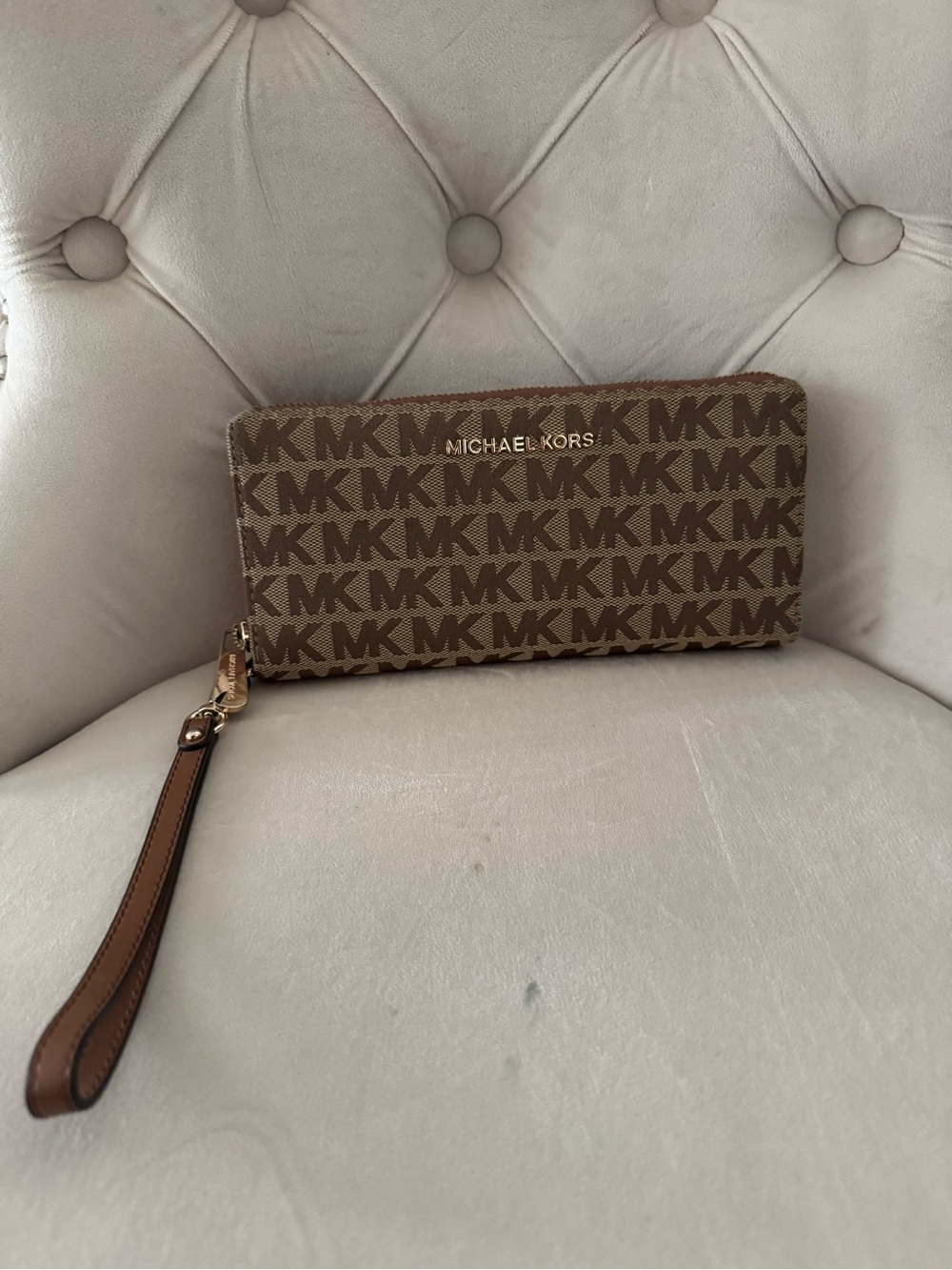 Michael Kors Brown MK Signature Zip-Around Wristlet